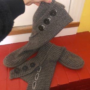 Grey Knit Ugg Boots